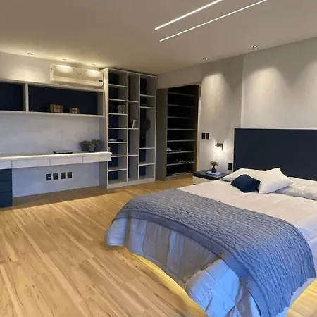 Santa Justa Bedrooms Лиссабон